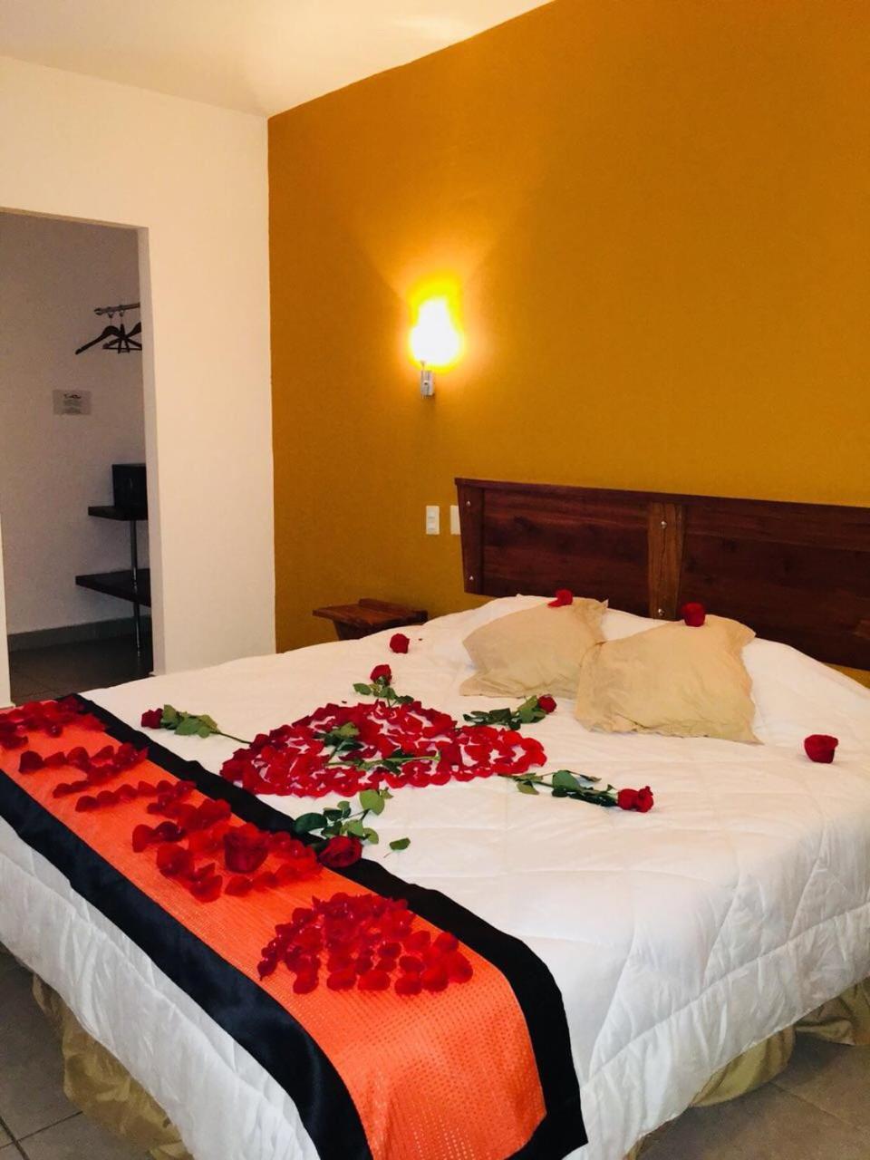 Hotel Vista Lago Santiago Ngoại thất bức ảnh